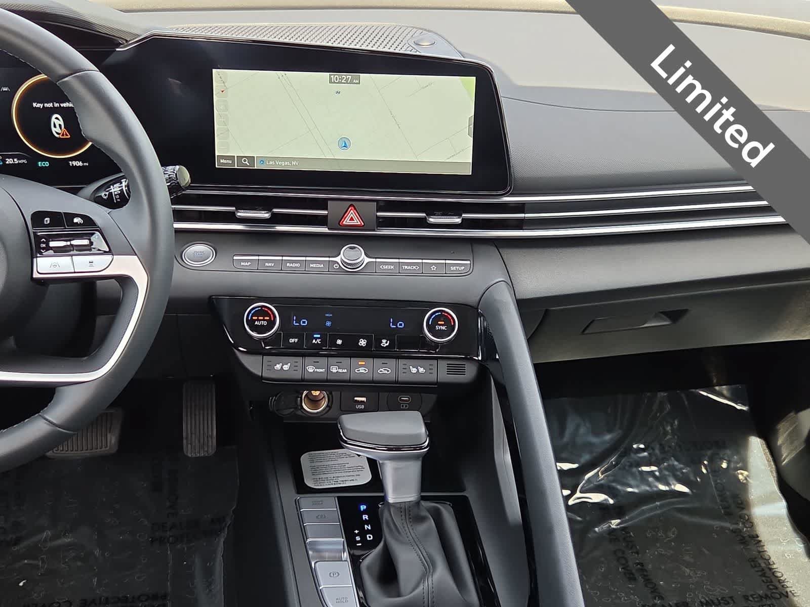 Used 2025 Hyundai Elantra Limited FWD image 20