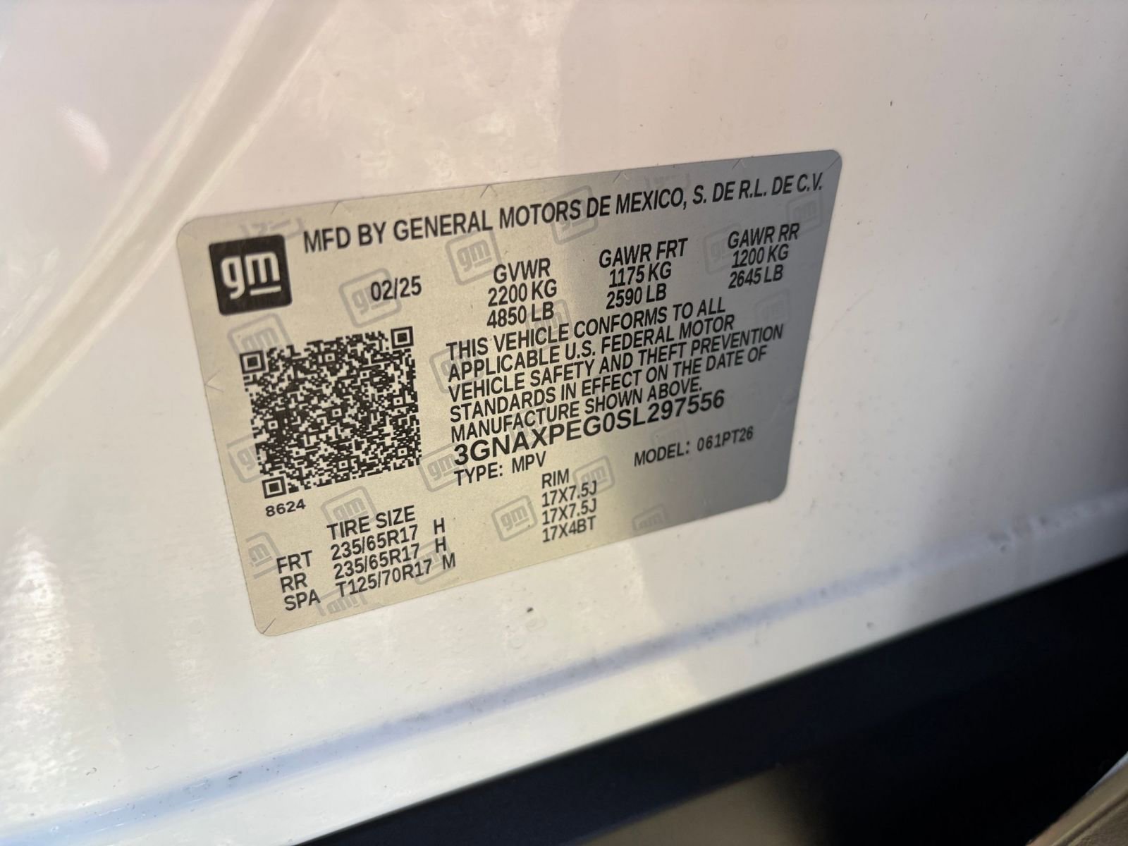 Used 2025 Chevrolet Equinox LT AWD/4WD image 31