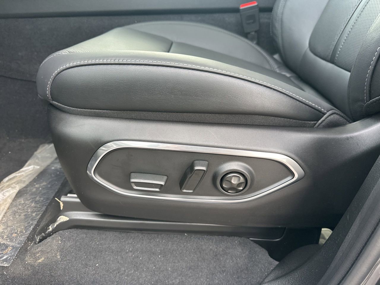 New 2026 Jeep Grand Wagoneer Limited w/ Premium Group II image 17