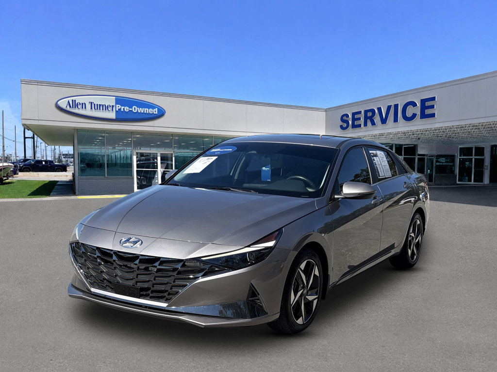 Used 2023 Hyundai Elantra Limited FWD image 4