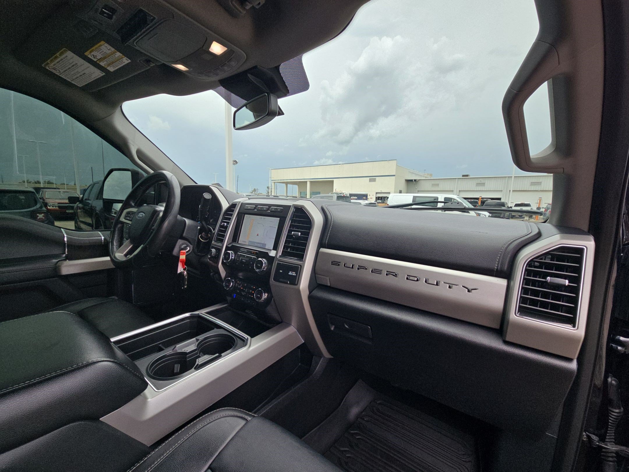 Used 2021 Ford F250 Lariat AWD/4WD image 32