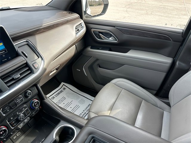Used 2023 Chevrolet Suburban LT image 29