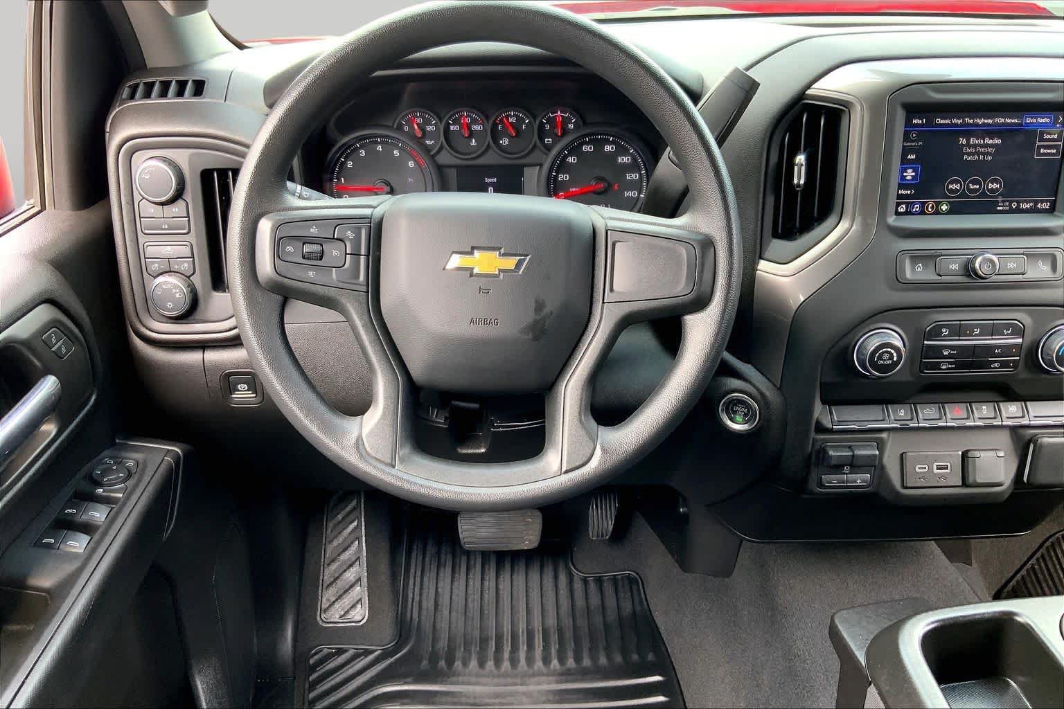 Used 2025 Chevrolet Silverado 2500 Custom w/ Custom Convenience Package AWD/4WD image 6