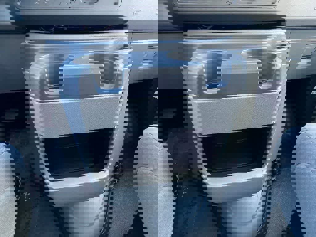 New 2024 Ford E-450 and Econoline 450 Super Duty w/ Power Windows & Locks Group image 18