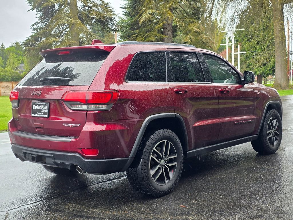 Used 2017 Jeep Grand Cherokee Trailhawk w/ Trailhawk Luxury Group AWD/4WD image 6
