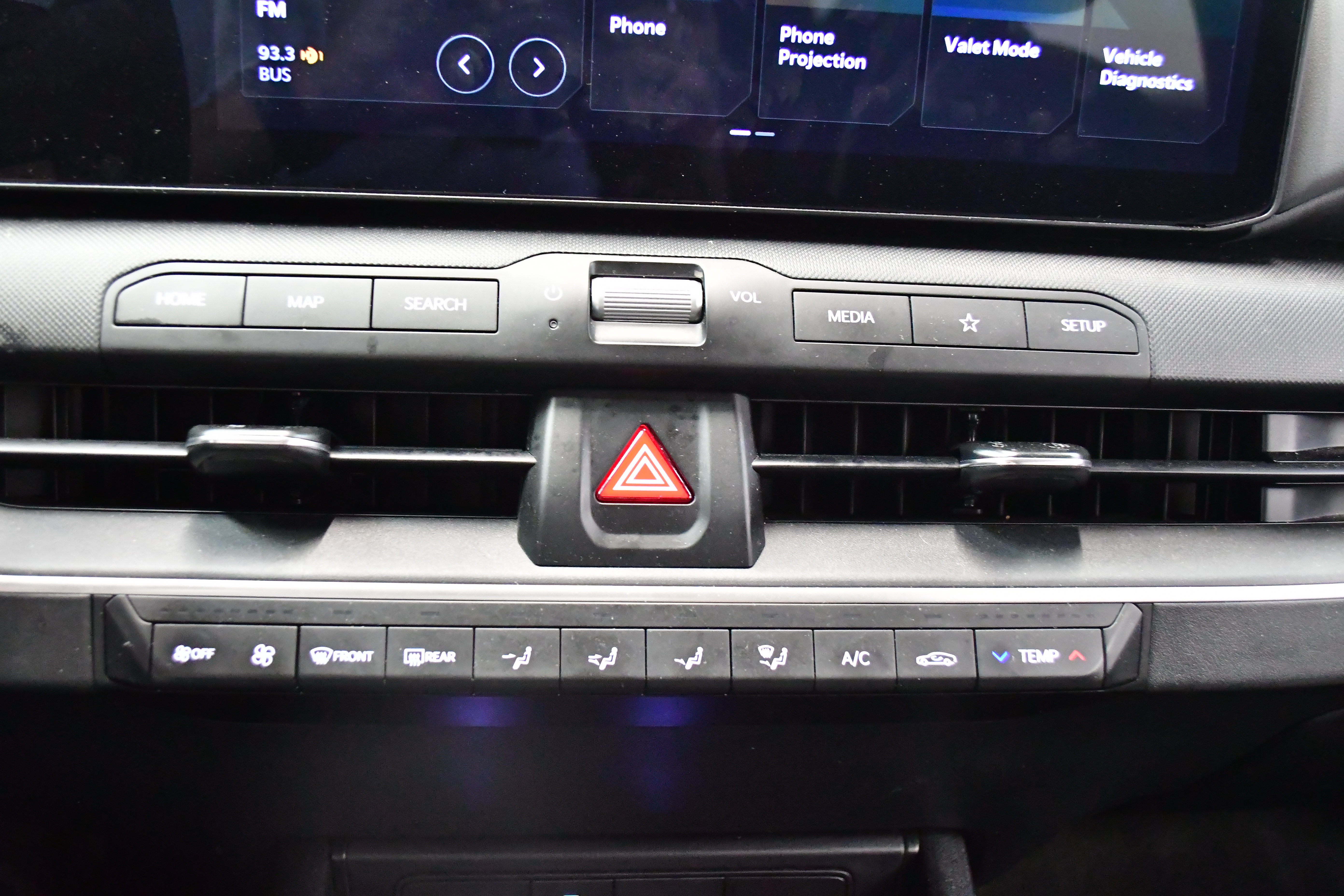 Used 2025 Kia K4 FWD image 25