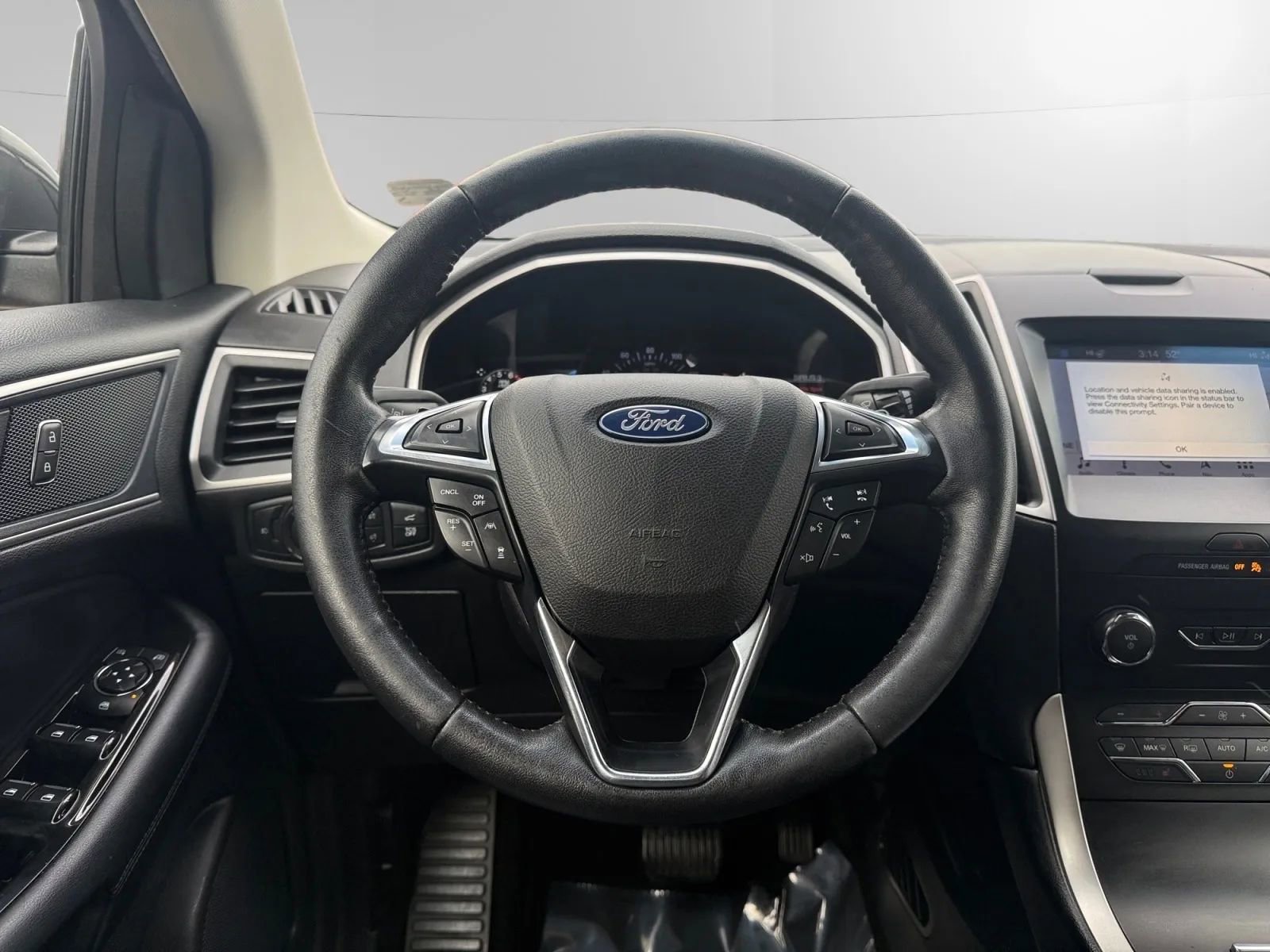 Used 2019 Ford Edge SEL w/ Equipment Group 201A image 16