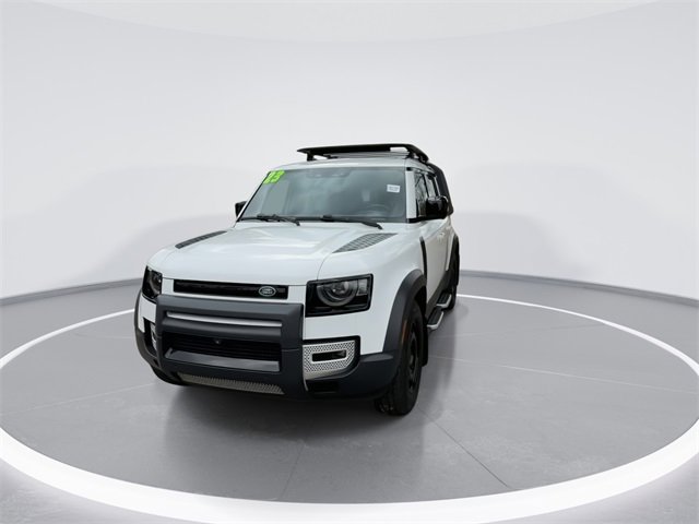 Used 2023 Land Rover Defender 110 S image 3