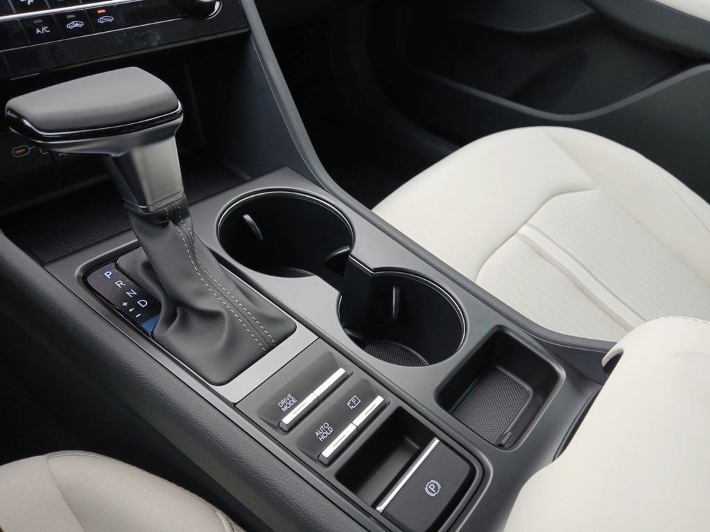 New 2026 Hyundai Sonata SE FWD image 21