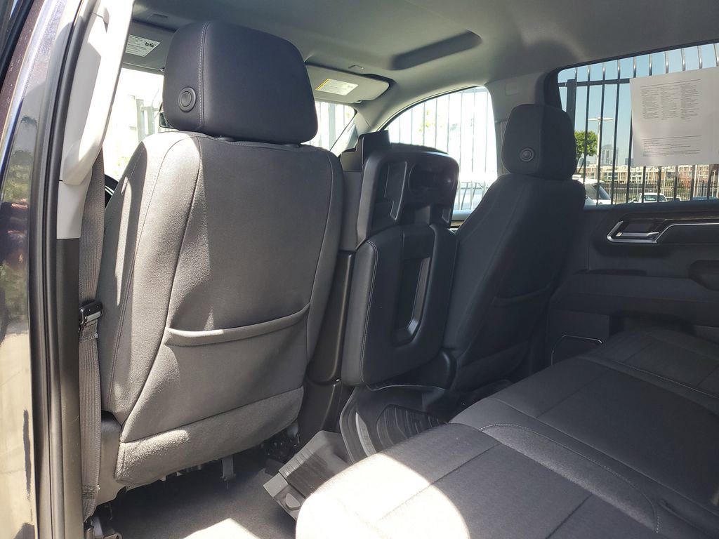 Used 2023 GMC Sierra 1500 Elevation w/ X31 Off-Road Package AWD/4WD image 14