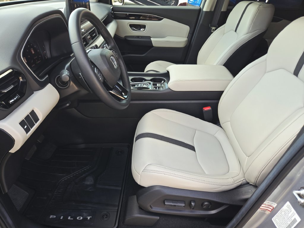 Certified 2026 Honda Pilot EX-L image 12