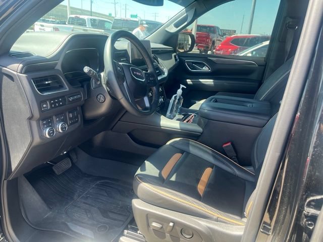 Certified 2024 GMC Yukon XL AT4 w/ AT4 Premium Plus Package AWD/4WD image 7