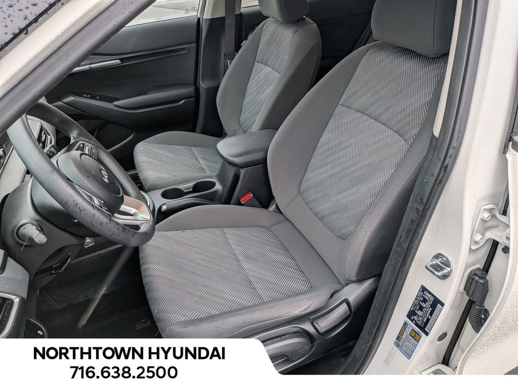 Used 2024 Kia Seltos LX image 10