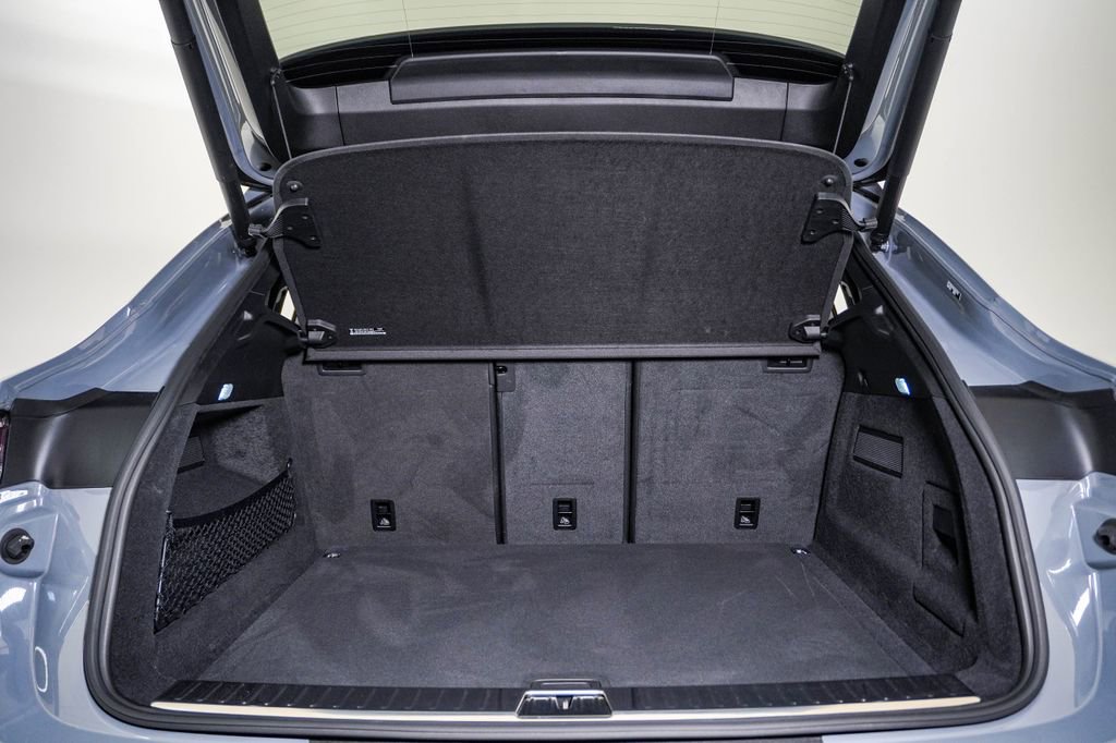 Certified 2025 Porsche Cayenne Coupe image 28