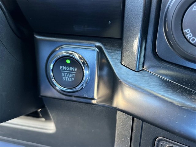 Used 2023 Ford F150 Lariat w/ Equipment Group 502A High image 37