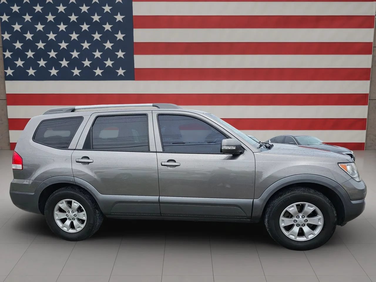 Used 2009 Kia Borrego LX w/ Convenience Pkg AWD/4WD image 17