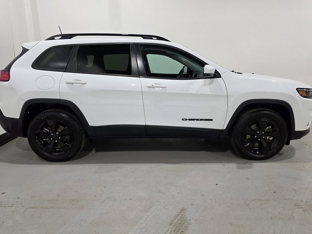 Used 2019 Jeep Cherokee Altitude image 23