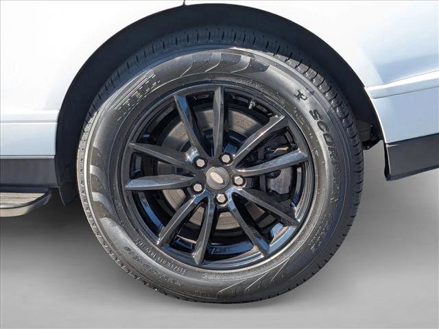 Used 2016 Land Rover Range Rover image 26