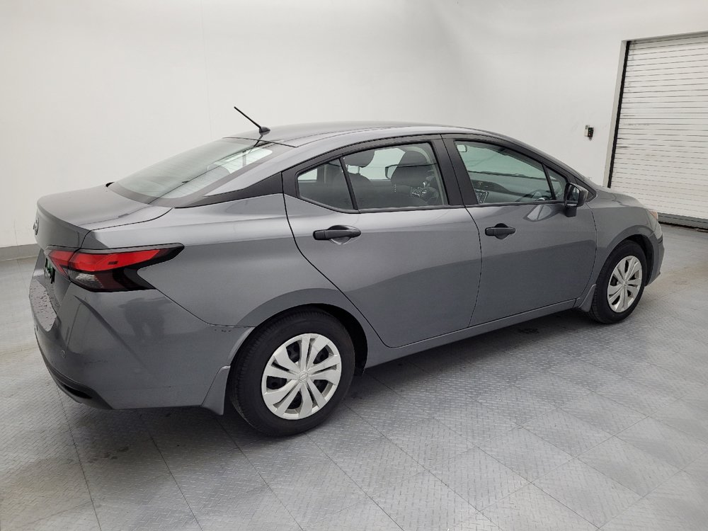 Used 2021 Nissan Versa S FWD image 10