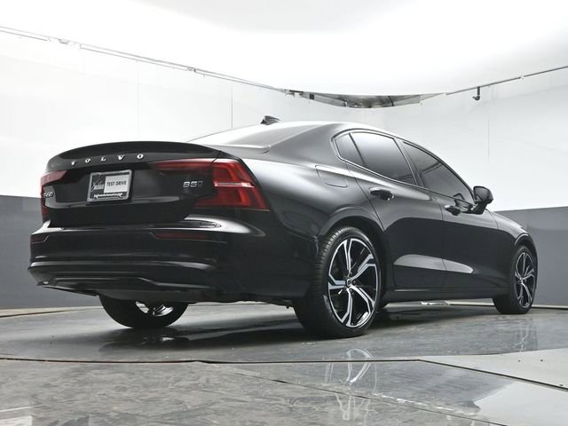 Certified 2025 Volvo S60 B5 Plus AWD/4WD image 36