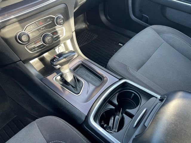 Used 2015 Dodge Charger SE w/ Popular Equipment Group image 25