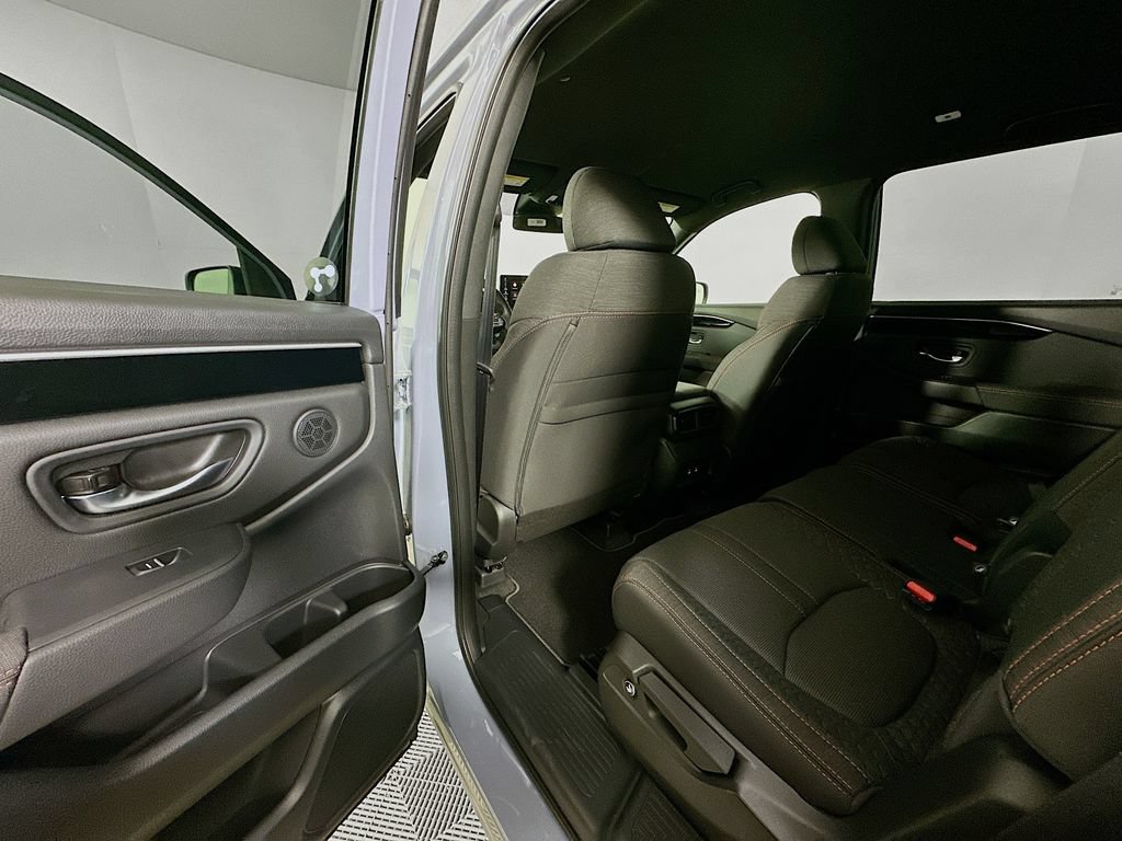 Used 2026 Honda Pilot Sport image 17