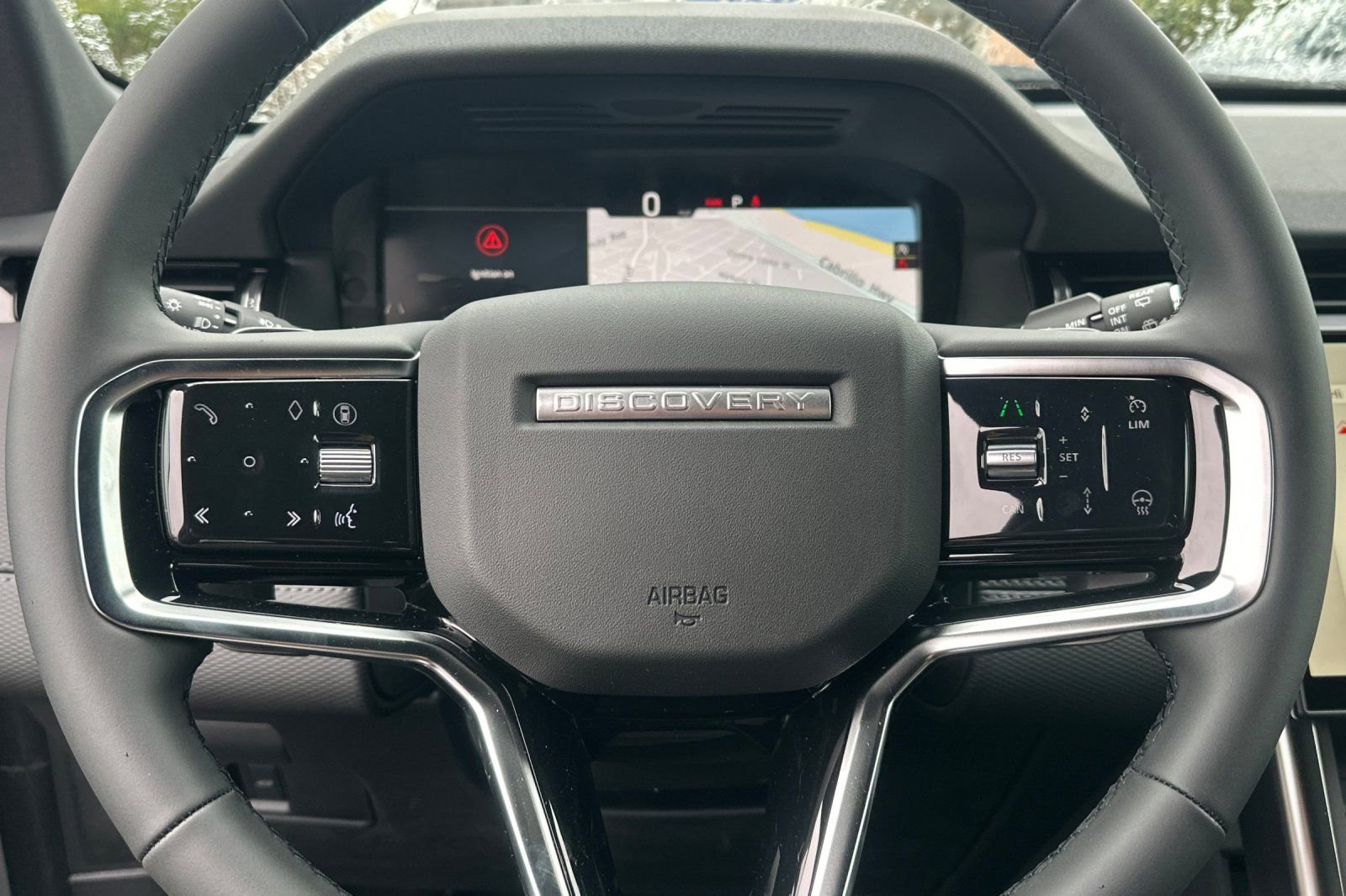 New 2026 Land Rover Discovery Sport Landmark AWD/4WD image 24