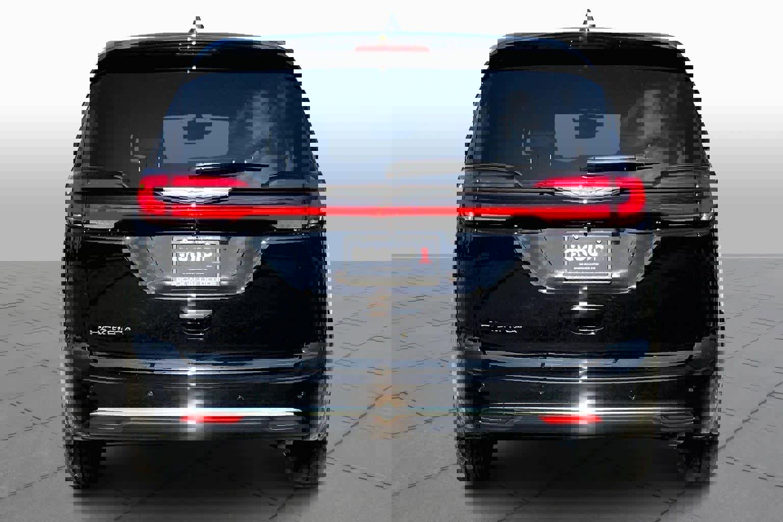 New 2026 Chrysler Pacifica Select image 4