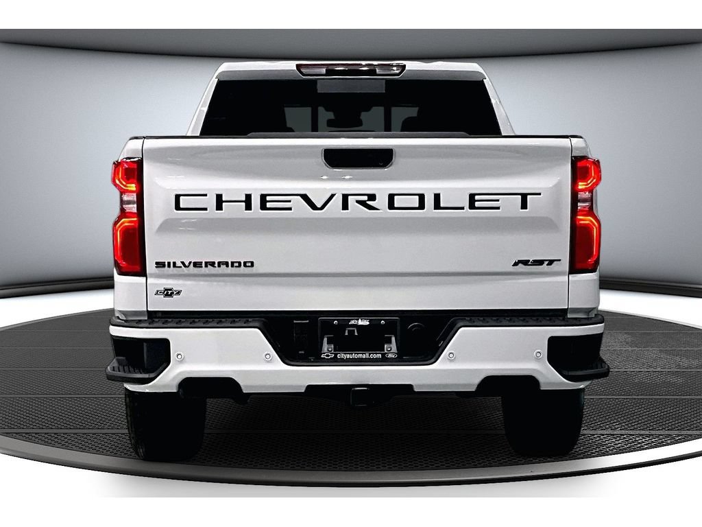 New 2026 Chevrolet Silverado 1500 RST w/ Redline Edition AWD/4WD image 4