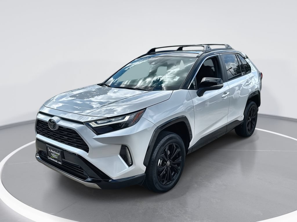 Used 2025 Toyota RAV4 XSE AWD/4WD image 1