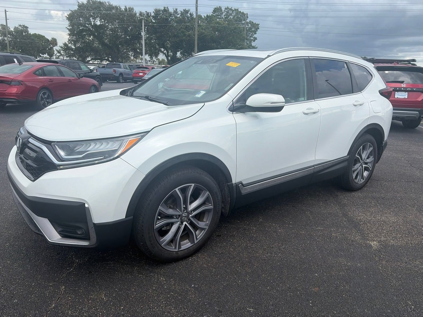 Used 2022 Honda CR-V Touring image 3
