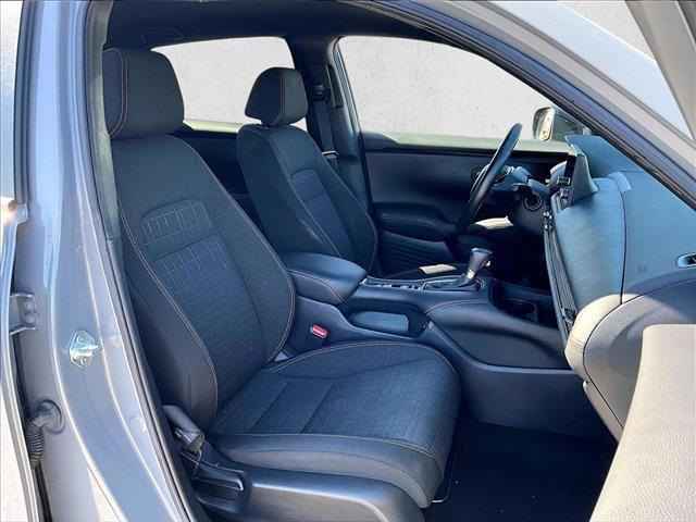 Used 2024 Honda HR-V Sport image 9