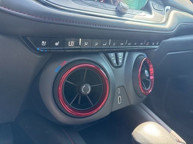 Used 2022 Chevrolet Blazer RS w/ Enhanced Convenience Package AWD/4WD image 38