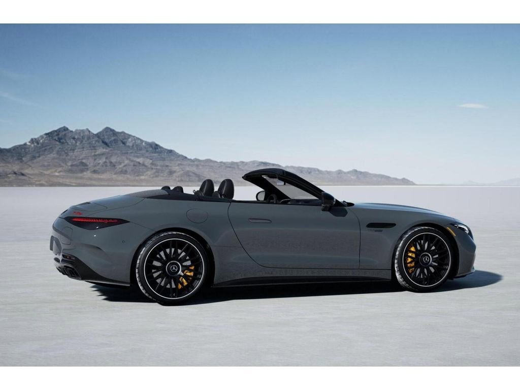 Used 2025 Mercedes-Benz SL 63 AMG S e Performance 4MATIC image 18