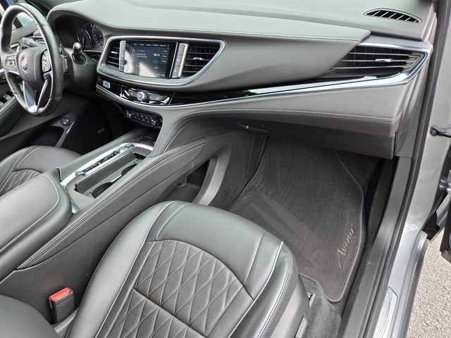 Used 2023 Buick Enclave Avenir w/ Avenir Technology Package AWD/4WD image 20