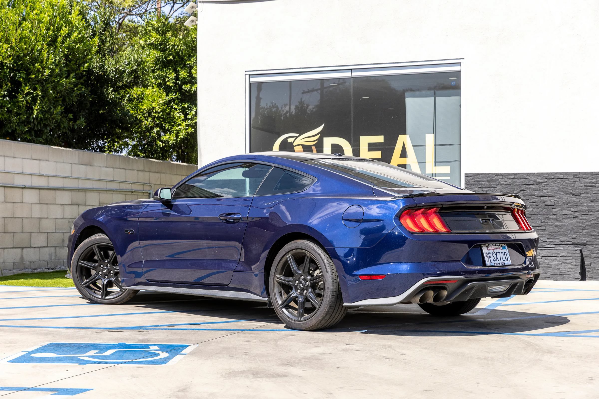 Used 2019 Ford Mustang GT Premium w/ Equipment Group 401A RWD image 12