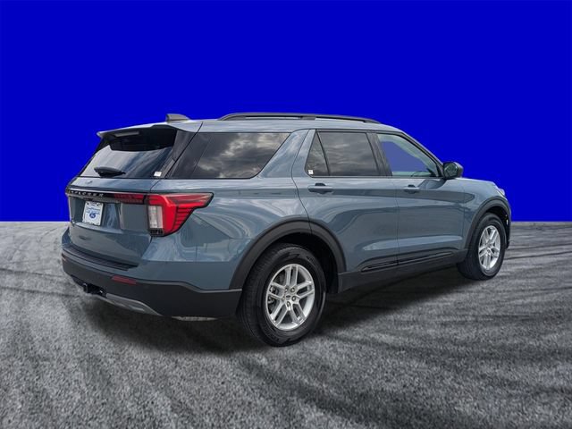 Certified 2026 Ford Explorer Active w/ Active Comfort Package RWD image 4