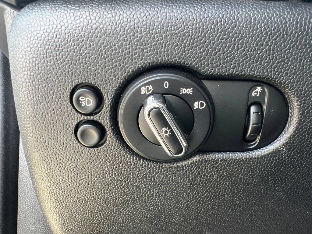 Used 2024 MINI Cooper S FWD image 19