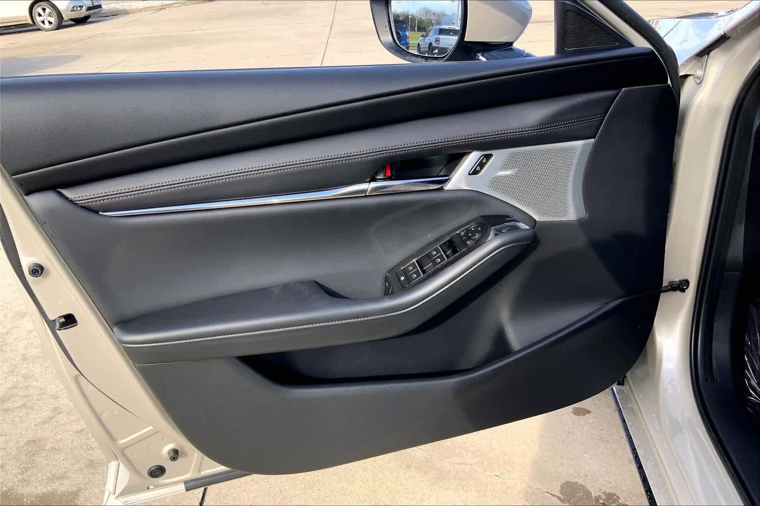 New 2026 MAZDA MAZDA3 2.5 S Hatchback w/ Premium Pkg image 10