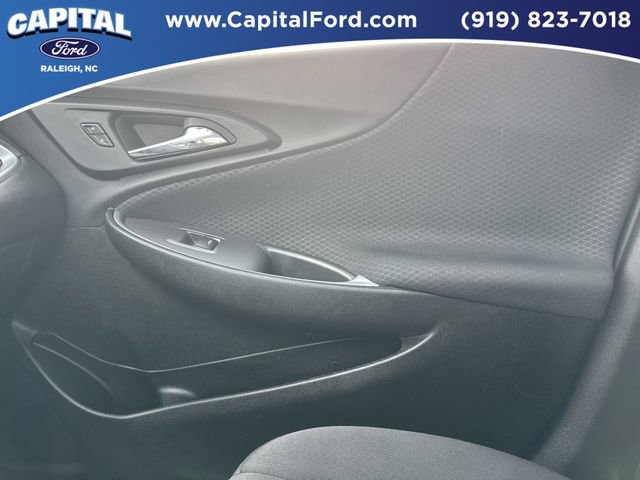 Used 2024 Chevrolet Malibu LT image 27