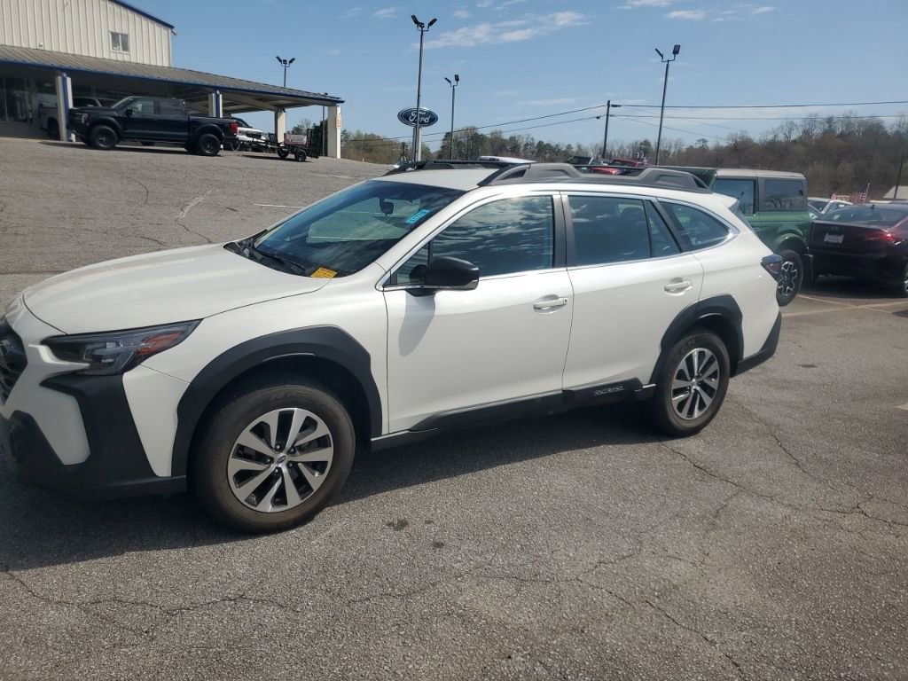 Used 2023 Subaru Outback 2.5i