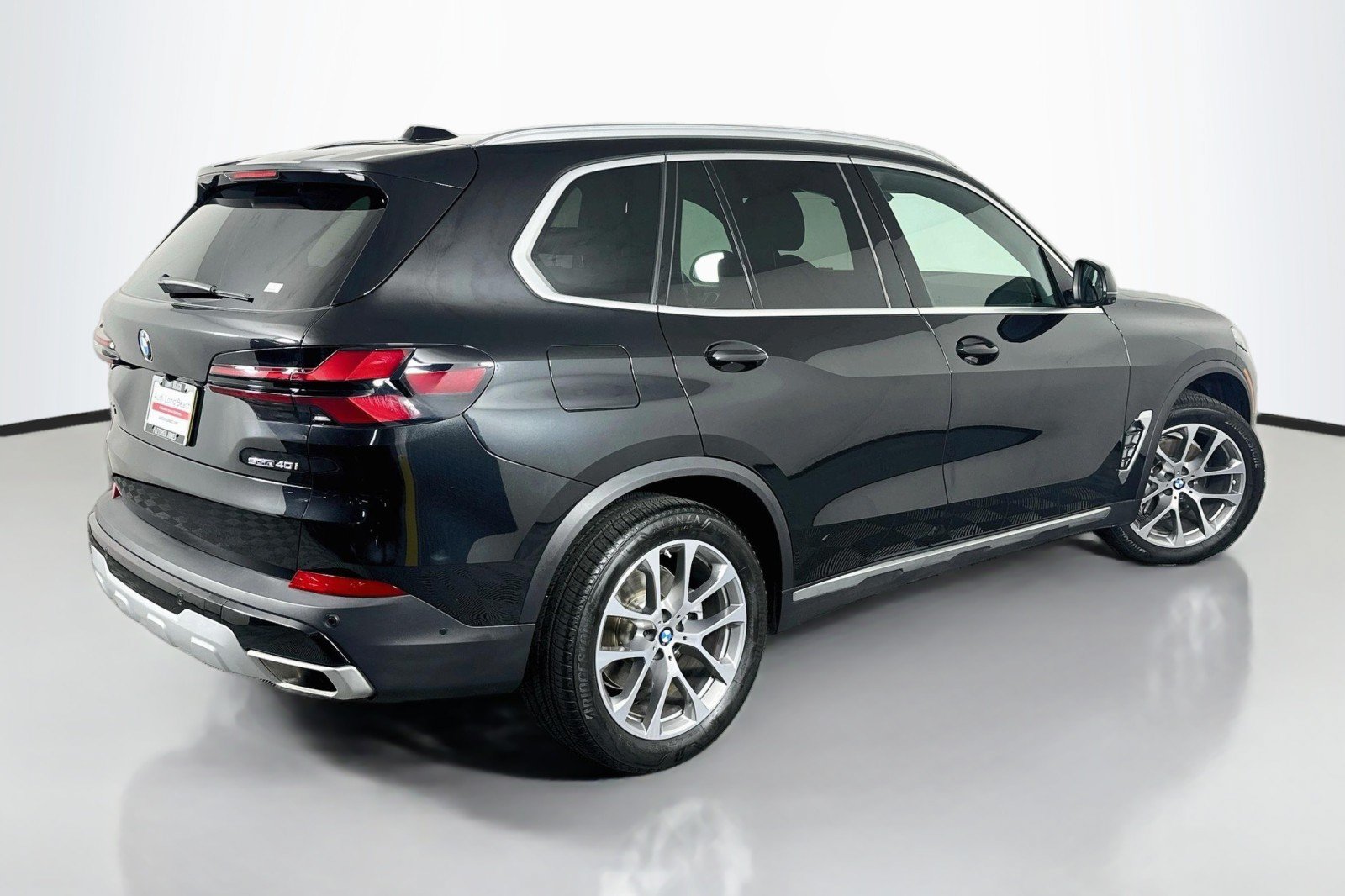 Used 2025 BMW X5 sDrive40i w/ Parking Assistance Package RWD image 13