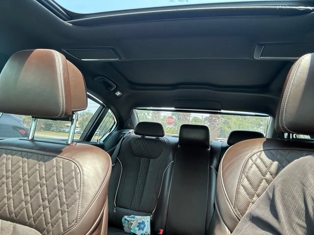 Used 2017 BMW 750i xDrive AWD/4WD image 17