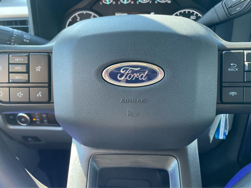 New 2026 Ford F350 XL w/ XL Chrome Package AWD/4WD image 19