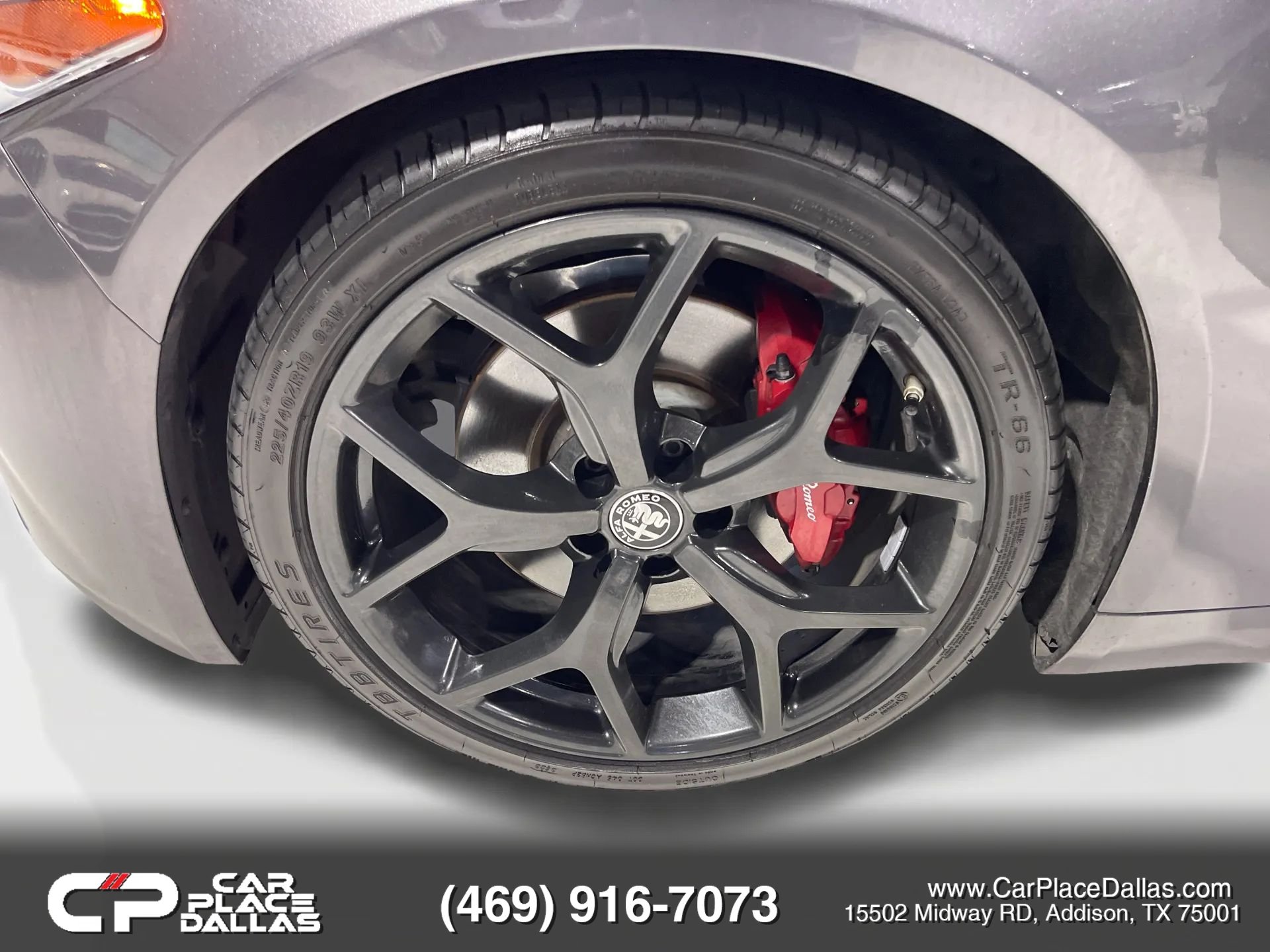 Used 2021 Alfa Romeo Giulia Ti w/ Nero Edizione RWD image 44
