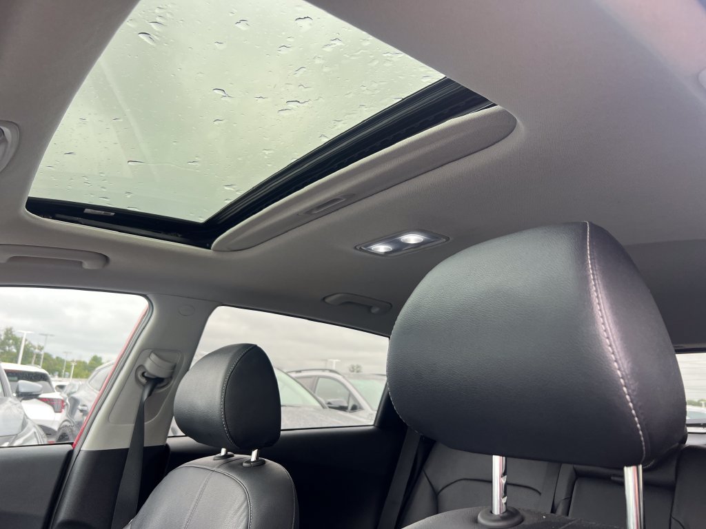 Certified 2022 Kia Niro EX Premium FWD image 24