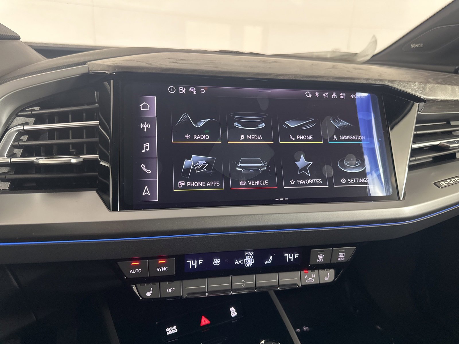 New 2026 Audi Q4 e-tron Premium Plus image 18