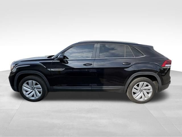 Used 2020 Volkswagen Atlas Cross Sport SE w/ Towing Package AWD/4WD image 12
