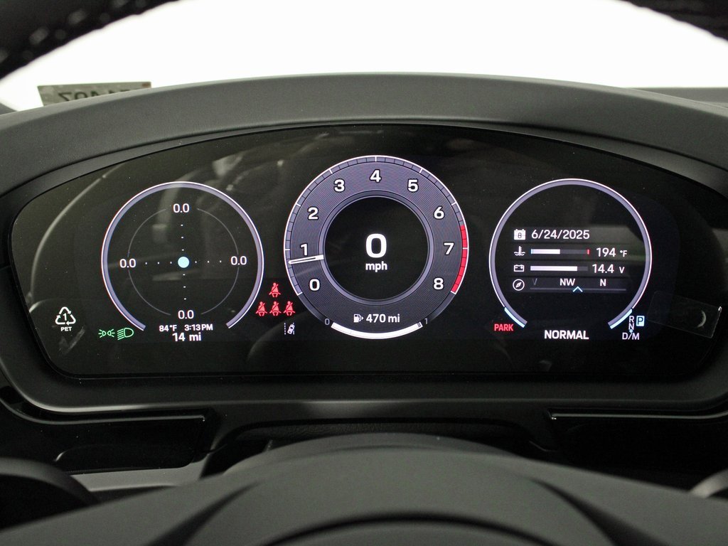 Used 2025 Porsche Cayenne image 22