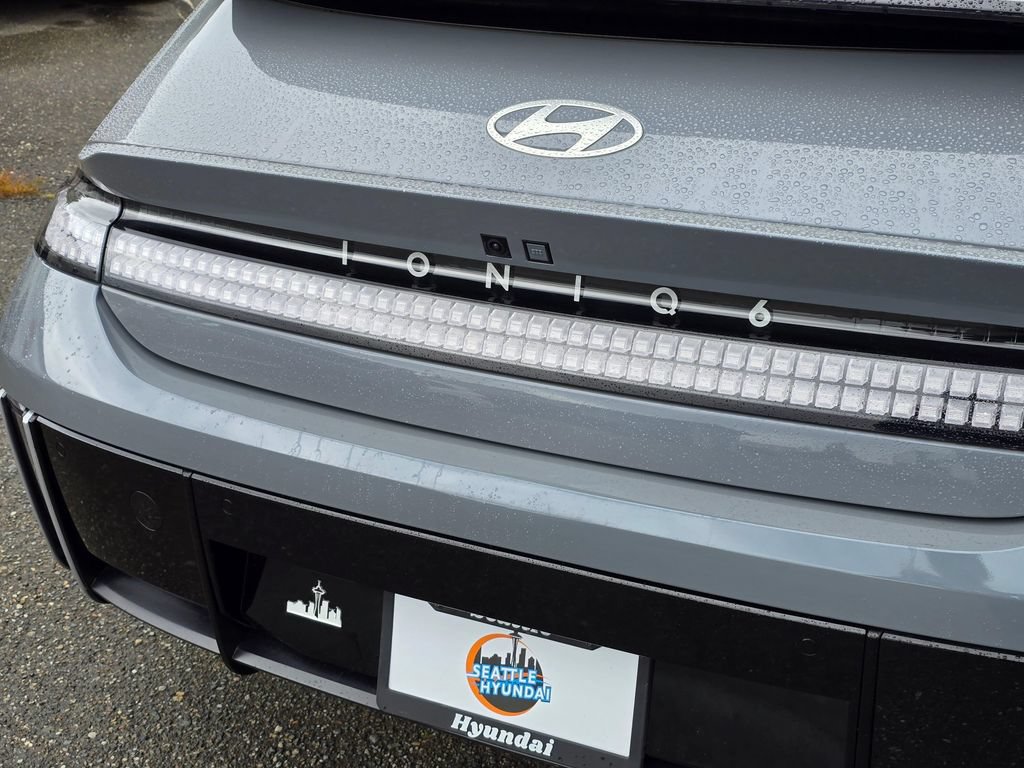 Used 2023 Hyundai Ioniq 6 SEL AWD/4WD image 13